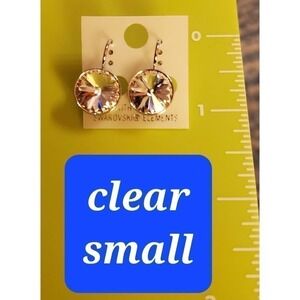 Swarovski Element Earrings white clear. Small. Dangle.‎ Party. Wedding. Bling